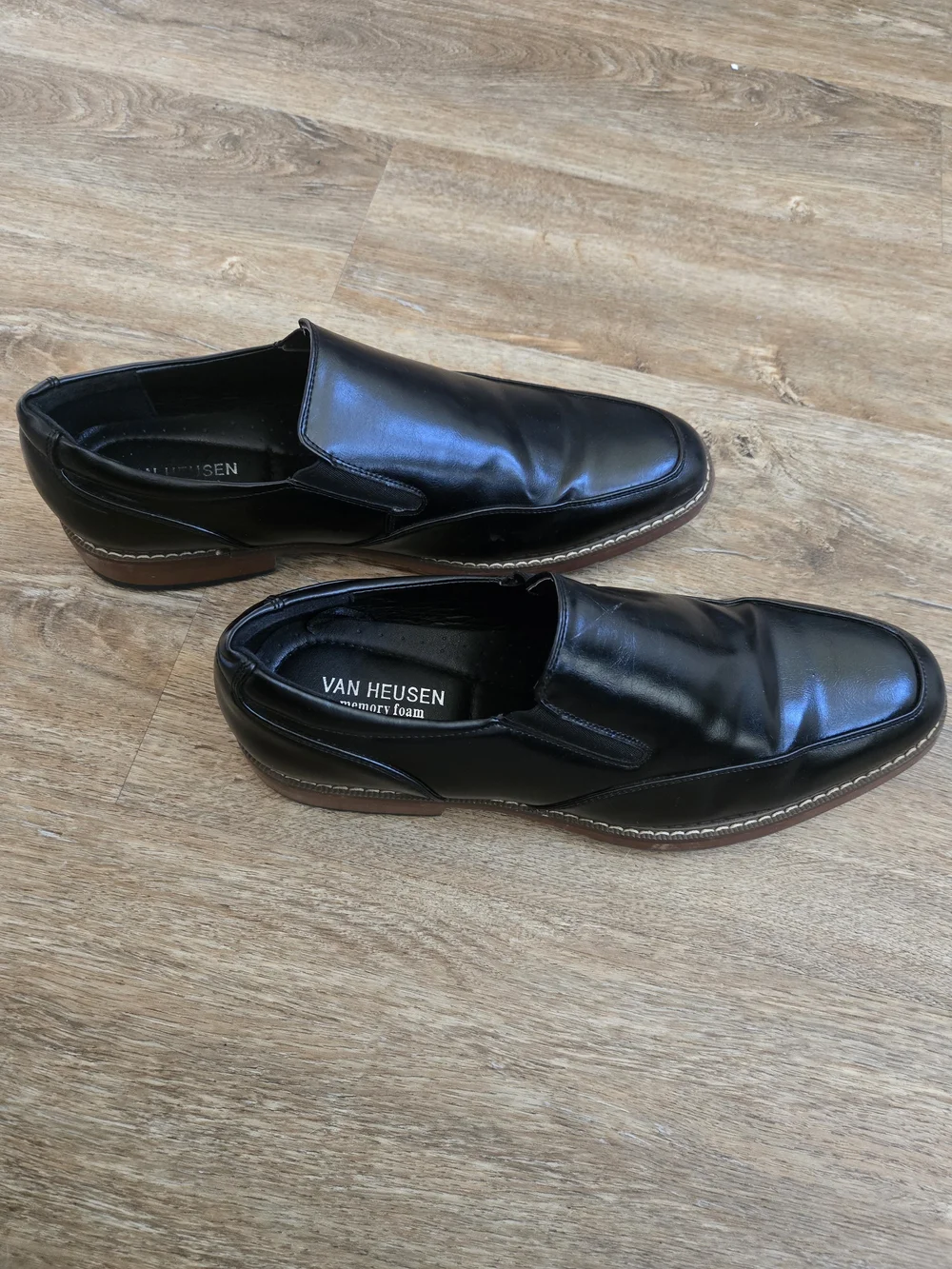 Van Heusen Men's Black Leather Memory Foam Slip-On Dress Shoes